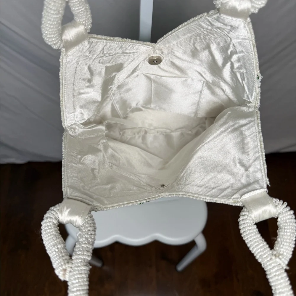 Popular Green and White Striped Martini Beaded Bag Tote - Picture 3 of 4